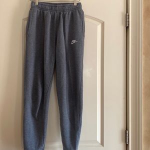 Nike sweatpants size S